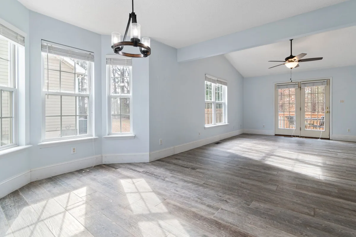 Clean, safe room after biohazard cleanup in Laurelton, New York, NY